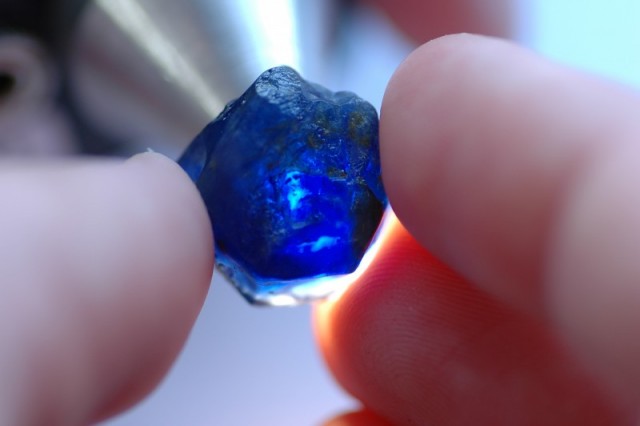 O que é Cristal de Safira? Como Eles são Formados?